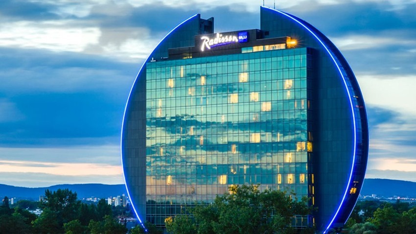 Bartke, Hutchinson – Pixel Mastery Live Event